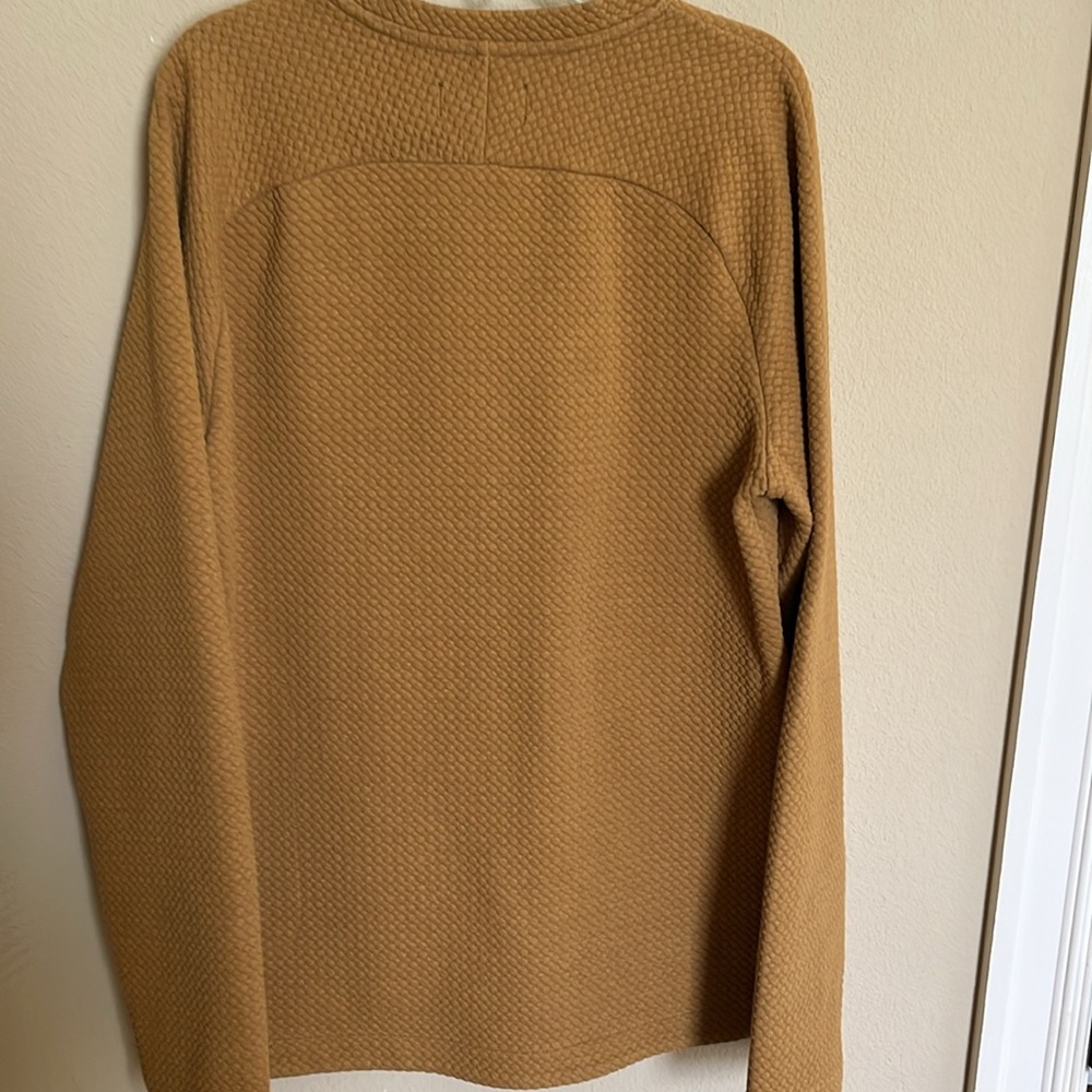 Textured pullover - Picture 4 of 4